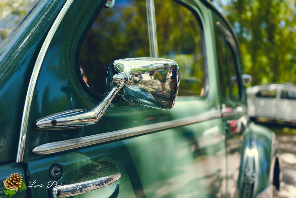 🚗  Les 10 ans du Club Loun Rétro : Patrimoine Roulant au Bord du Lac de Léon